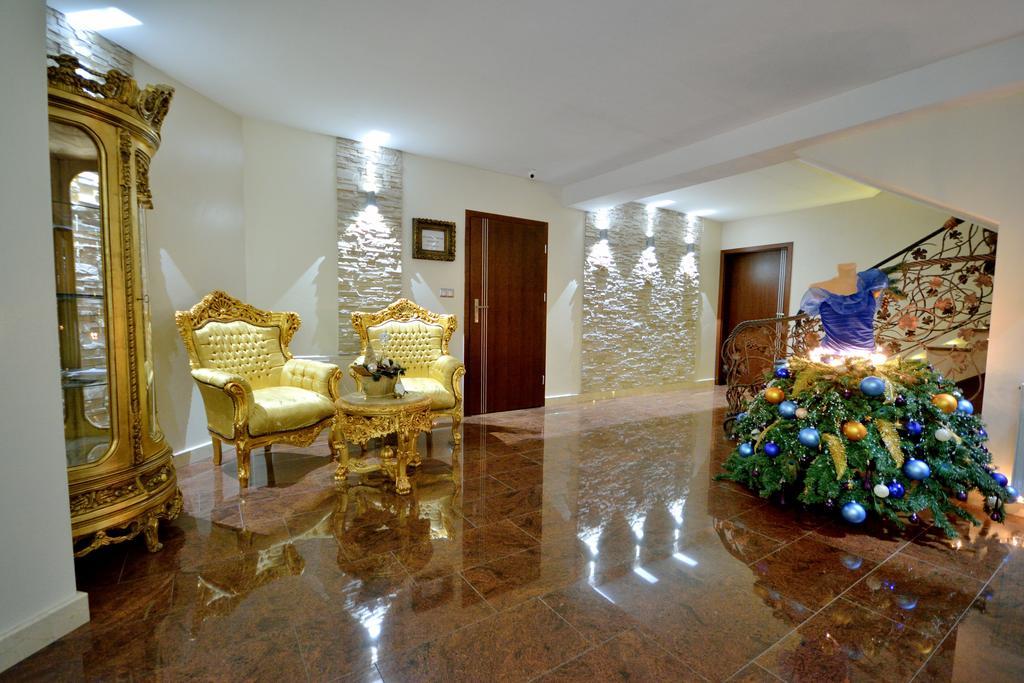 Api IV Zakopane Bed & Breakfast Exterior photo